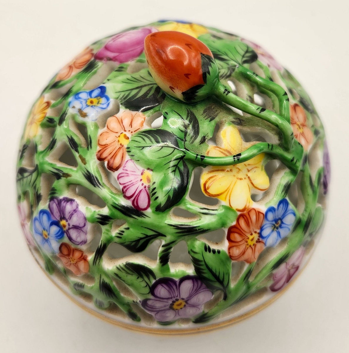 413C226B-512E-4A54-9582-