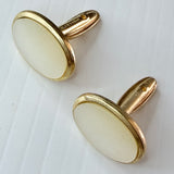 Vintage Gold Tone Mother Of Pearl Men’s Cufflinks Oval Toggle Back West Germany