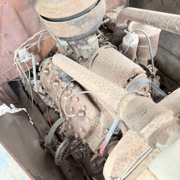 1940s Ford Flathead V8 Engine & Gearbox